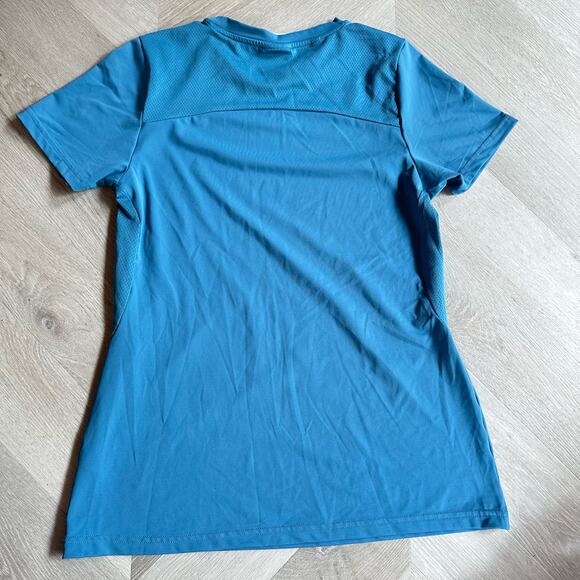 Gymshark Blue Training Tee T Shirt Short Sleeve Women's S Small - Picture 2 of 7